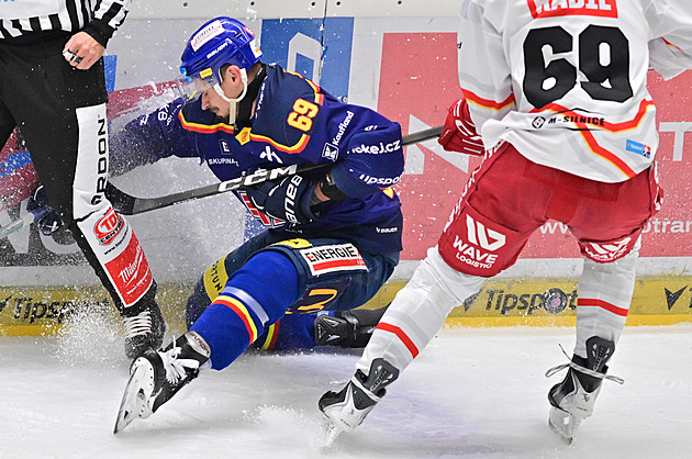 ONLINE: Hradec vede v Budějovicích, Olomouc srovnala s Litvínovem. Sparta přivítá Třinec