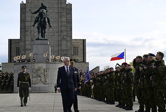 Oslavy státního svátku 28. října: sledujte pietní akt u památníku na Vítkově