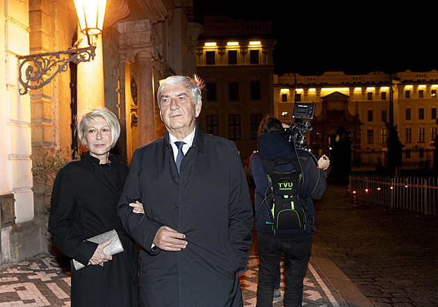 OBRAZEM: Poslední úsměv, ještě jedno selfie. Z Hradu do deště, čas jít domů