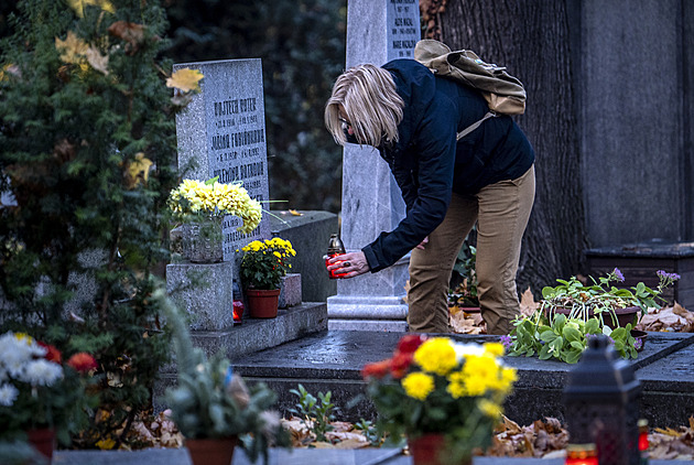 Olšanům o Dušičkách hrozí kvůli opravám dopravní kolaps, nebude kde parkovat