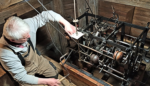 Hodiny se ukládají k zimnímu spánku, na zámku Kynžvart se zastaví čas