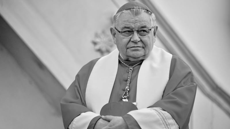 Zemřel kardinál Dominik Duka. Šířil víru za komunismu