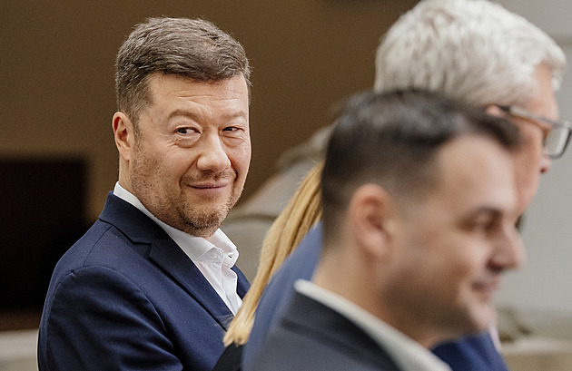 Babišova koalice si ověří svou sílu při tajné volbě Okamury do čela Sněmovny