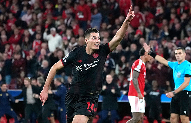 Schick zařídil výhru Leverkusenu, Barcelona ztratila po divočině v Bruggách