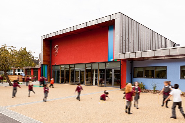 Malé Brity čeká méně počtů, více pokroku. Labouristé plánují reformu školství