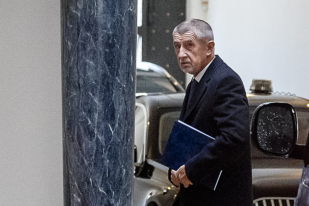 Ani rošáda nepomohla. Prezident nechce Turka ve vládě, oznámil Babiš