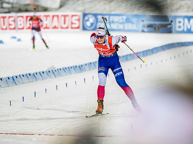 Biatlon ONLINE: Stíhačka v Östersundu. Charvátová začala přesně, už je v desítce