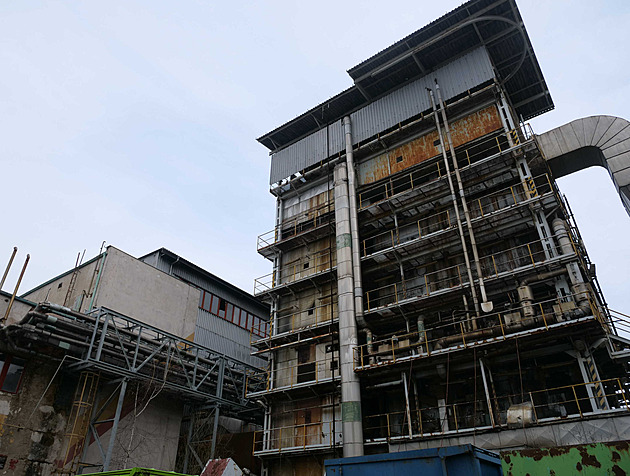 Dvacet let sporů a spalovna stále v nedohlednu. Rybitví ji chce zastavit