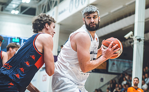 Děčín potvrdil výbornou domácí bilanci, jako druhý v sezoně získal skalp Brna