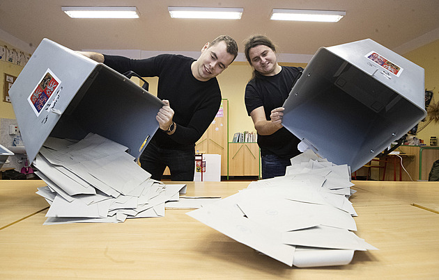 Nesrovnalosti při volbách. Počítání hlasů  v Blansku začne řešit policie