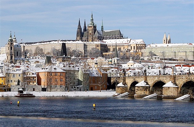 Životní úroveň v Česku vzrostla, je na úrovni Slovinska, říká statistika