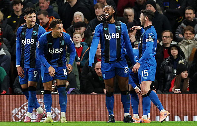 ONLINE: Manchester United opět vede nad Borunemouthem, trefuje se Casemiro