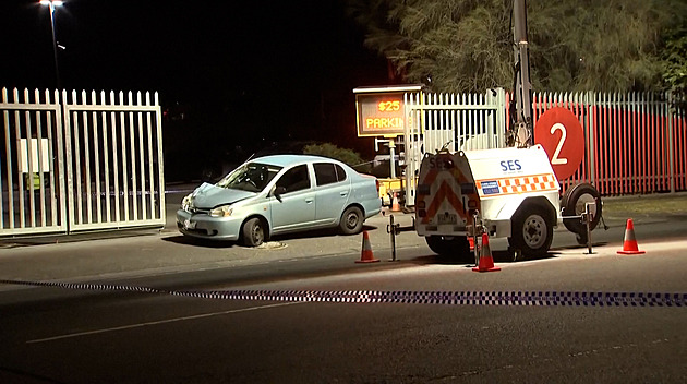 Řidič na festivalu Comic-Con v Melbourne najel do lidí, jeden člověk zemřel