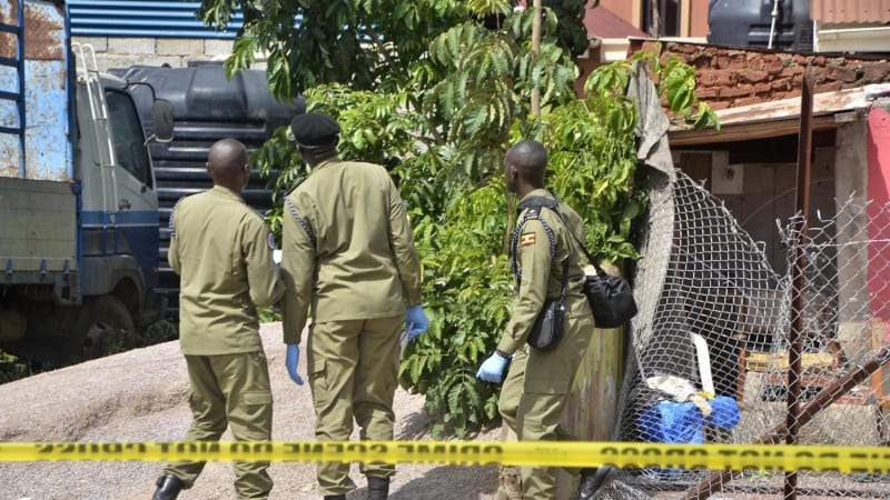 Ve školce ubodal muž čtyři batolata. Před soudem v Ugandě se smál, dostal trest smrti