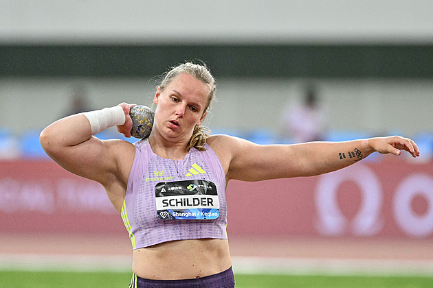 Parádní výkon Schilderové. Jako první koulařka od roku 2012 překonala 21 metrů