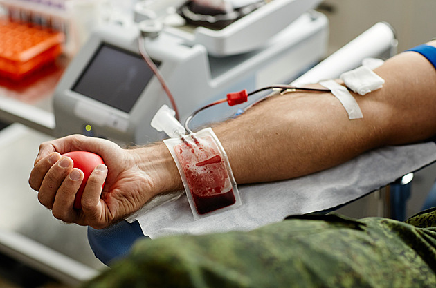Mladých přichází málo. Nemocnice hlásí výrazný úbytek prvodárců krve