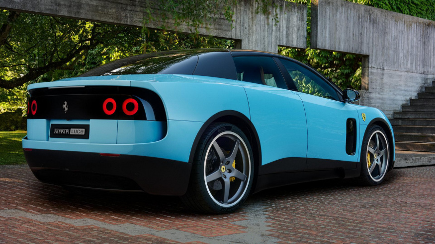 Lidé si z něj utahovali, teď nestačí vyrábět: o Ferrari Luce je extrémní zájem
