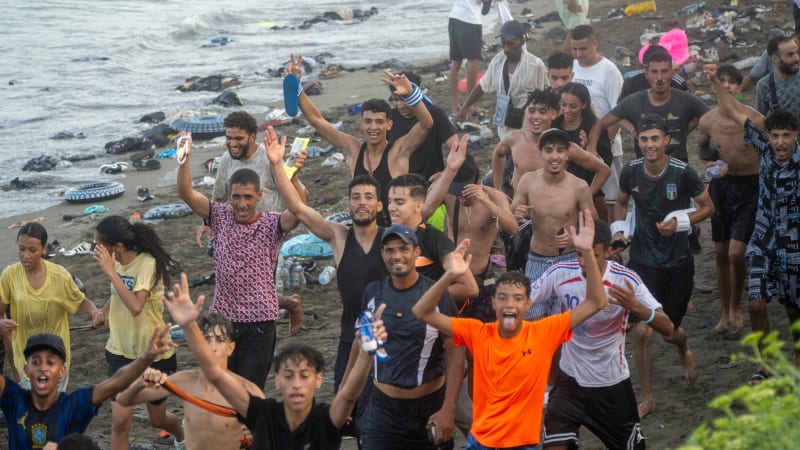 Masivní vlna migrantů? Maroko mělo opět obalamutit lidi stejnou lstí. Experti vysvětlují důvod