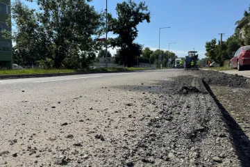 Hejtmani řeší chybějící peníze na opravu silnic. Jsou nenárokové, namítá ministerstvo
