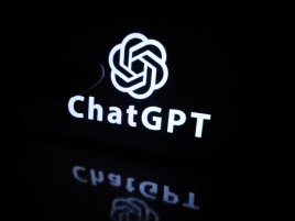 OpenAI výrazně zlevňuje ChatGPT. Důvodem je sílící tlak levné čínské konkurence
