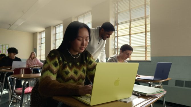 Pozor na MacBook Neo: Oslavovaný levný notebook může kvůli malé paměti rychle zničit své SSD