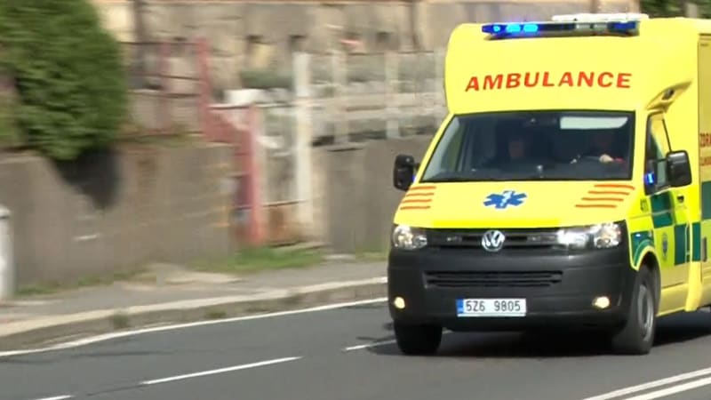 Výbuch ve zbrojovce na Benešovsku: Dva lidé skončili v nemocnici. Firma zveřejnila příčinu