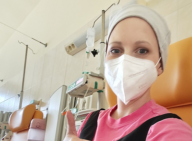Vážná nemoc začala bolestmi břicha. Život je křehký, vzkazuje matka tří dětí