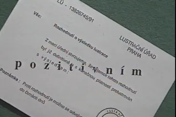 Lustrační zákon vyvolával naději i pochyby
