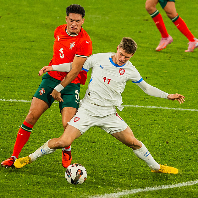 Jednadvacítka prohrála v Portugalsku. O baráž o Euro ale stejně nepřijde