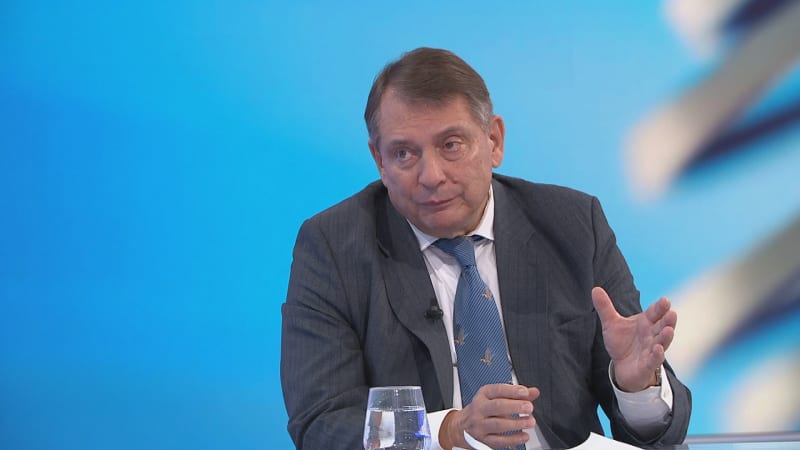 Paroubek: Na místě Babiše bych udělal změny ve vládě. Při letu balónem taky odhazujete zátěž