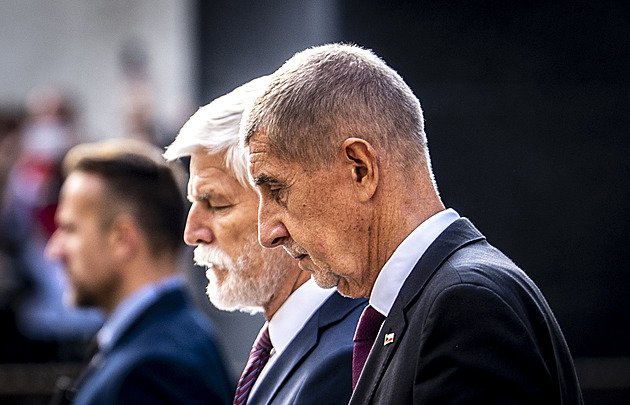 Prezident Pavel se zúčastní jednání vlády. Dorazí kvůli nové armádní koncepci